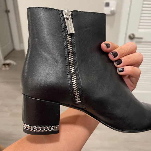 Ankle boots - Picture 9 of 14